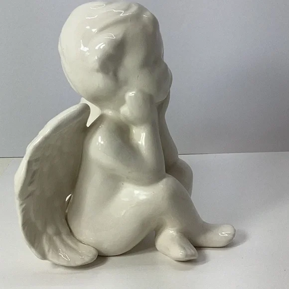 Mud Pie “Cherub Hands On Chin” Ceramic Angel Figurine - Picture 4 of 5
